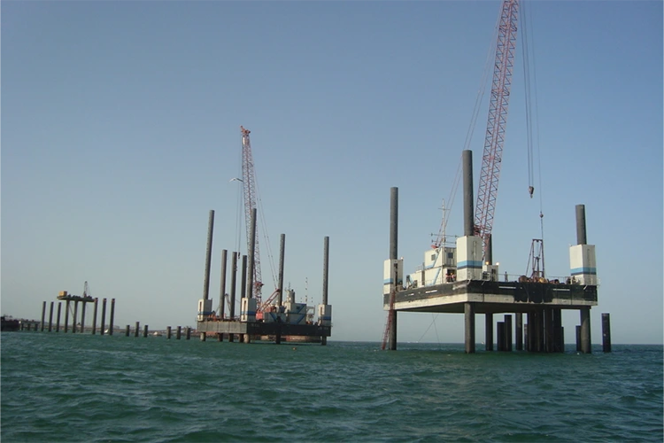 Comment une plate-forme d'installation de parc éolien jack-up peut-elle transformer l'installation d'éoliennes offshore