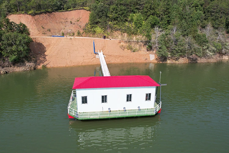 Station de pompage pour la purification de l'eau